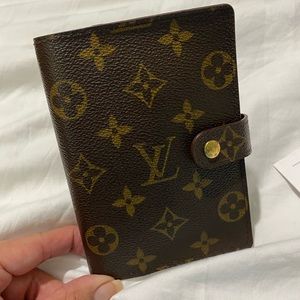 Louis Vuitton agenda PM